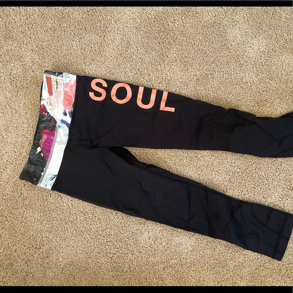 Soul Cycle lululemon leggings size 2